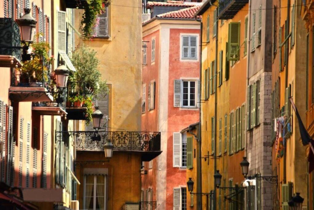Studio A Louer Au Coeur Du Carre Dor A Nice, Rue Dalpozzo A 150 Metres Des Plages Exterior foto